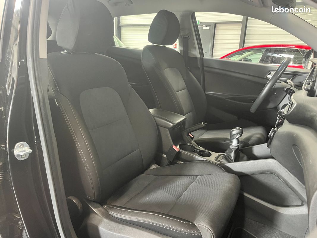HYUNDAI TUCSON 1.6 GDi 132 Creative (image 12)