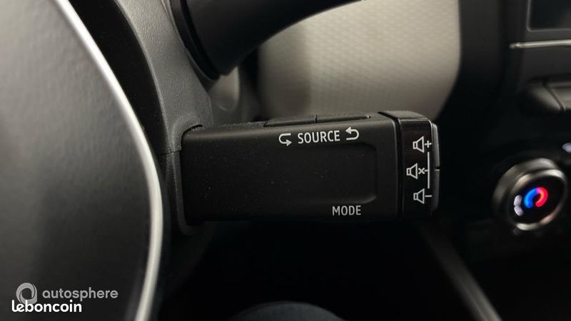 Renault Clio 1.6 E-Tech hybride 145ch Evolution (image 28)