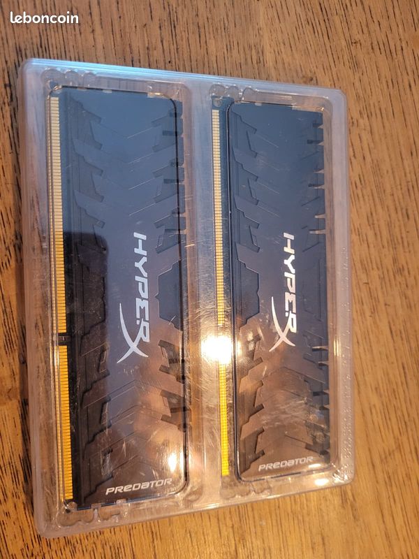 Kit DDR3 2x4 go 2133MHz Hyper X predator HX321C11PB3K28 (image 1)