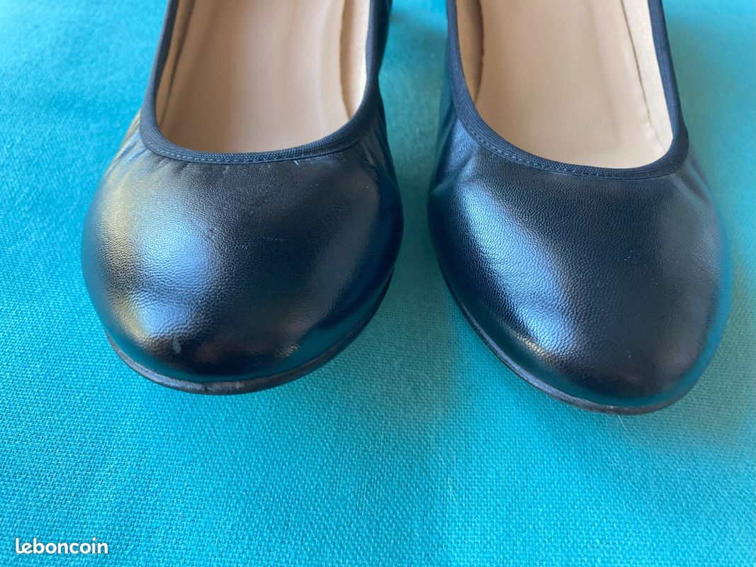 Escarpins noir Bata - p38 (image 2)