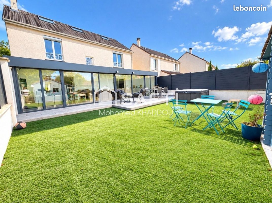 Maison 7 pièces 144 m² · à Achères · 144 m² · 550 000 €