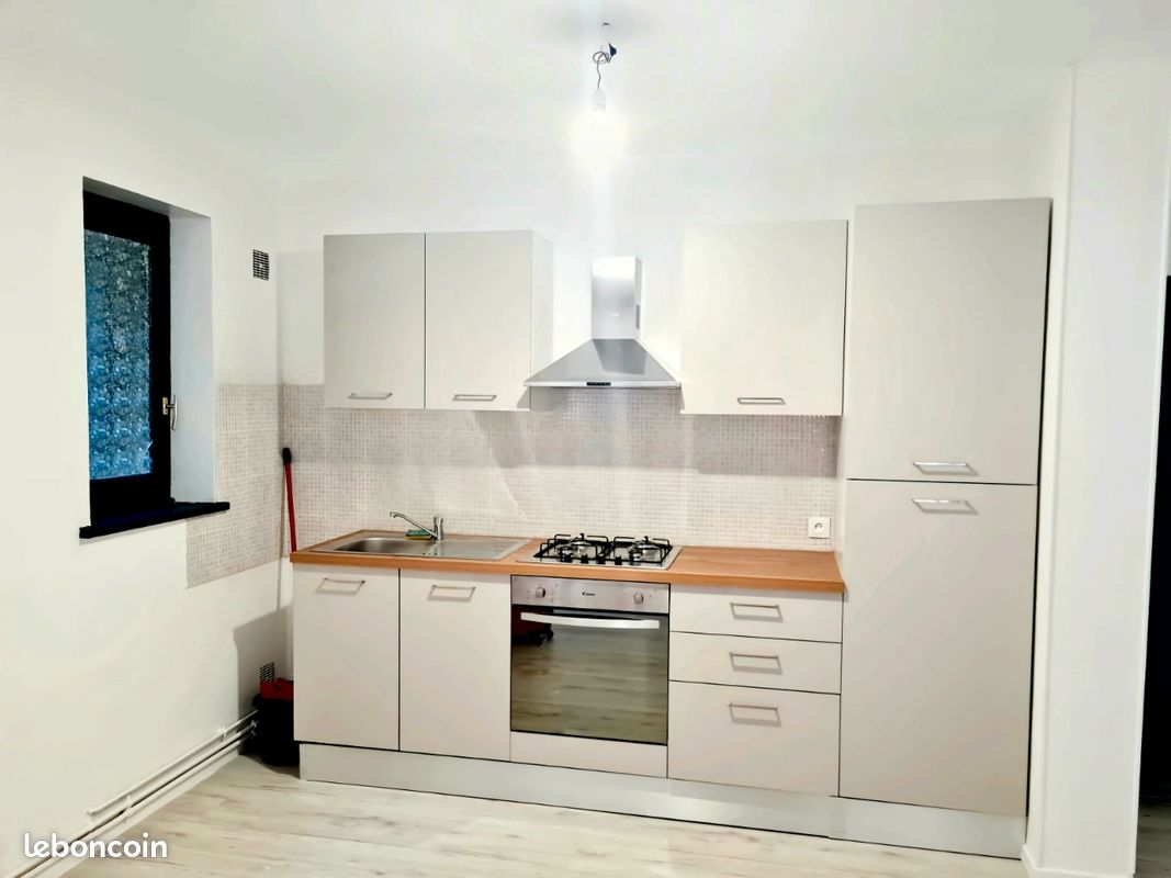 Appartement 2 pièces 54 m² · à Sedan · 54 m² · 43 000 €