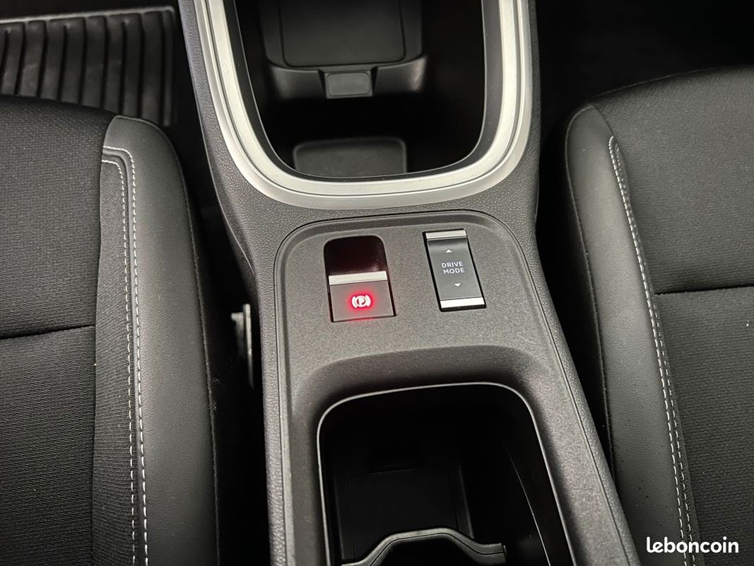 Jeep Avenger 156cv 54KWh ELECTRIQUE ALTITUDE / CAMERA DE RECUL RADARS AR / FULL LED / CARPLAY (image 26)