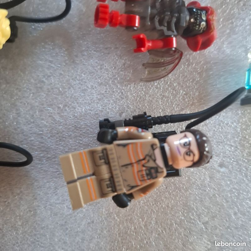 Lego figurines Ghostbusters du set 75828 (image 5)