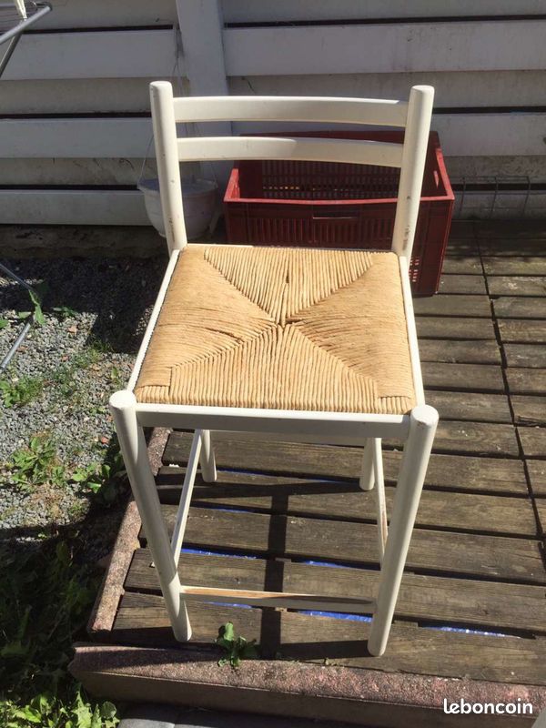 2 chaises hautes (image 1)