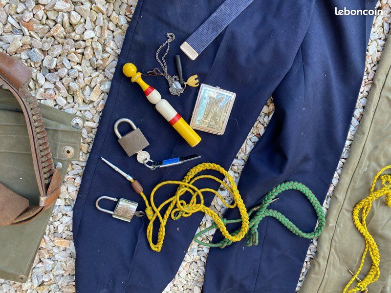 Lot objets anciens et militaires brocante (image 7)