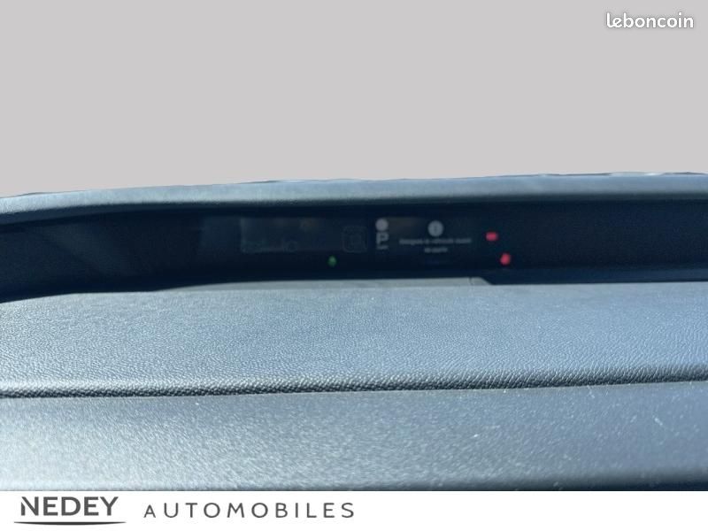 Citroen C3 1.2 Hybride 110ch PLUS e-DCS6 (image 10)
