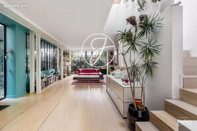 Maison 6 pièces 166 m² — 24