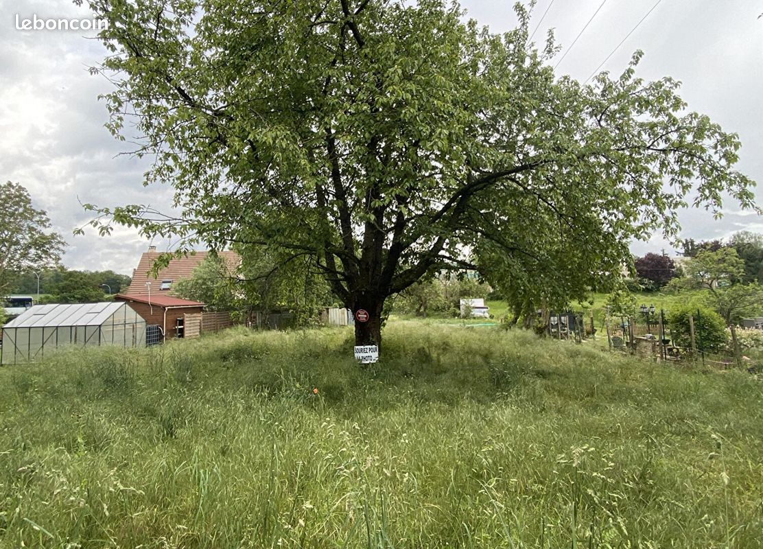 Terrain 680 m² · à Neuilly-Saint-Front · 680 m² · 39 000 €