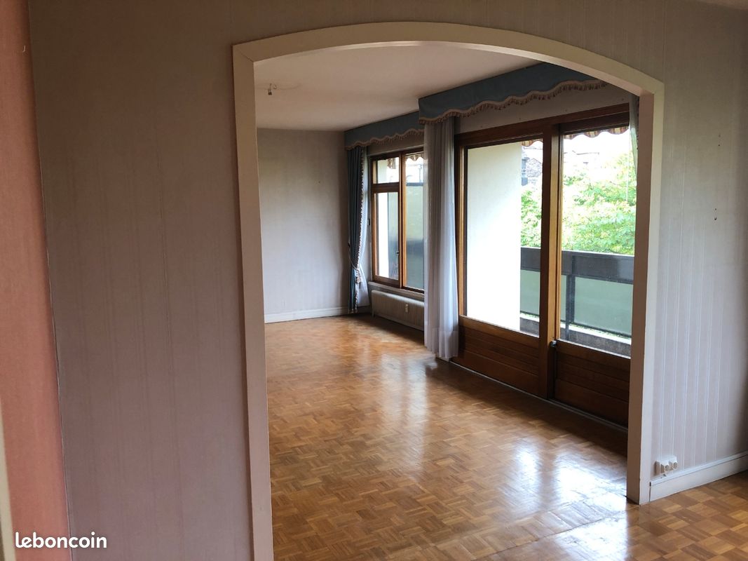 Appartement 3 pièces 97 m² · à Clermont-Ferrand · 97 m² · 155 000 €