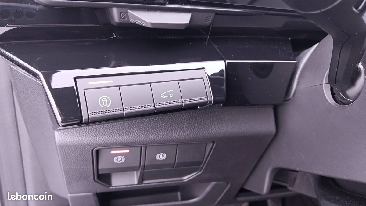 Renault austral e tech hybrid 200 iconic (image 18)
