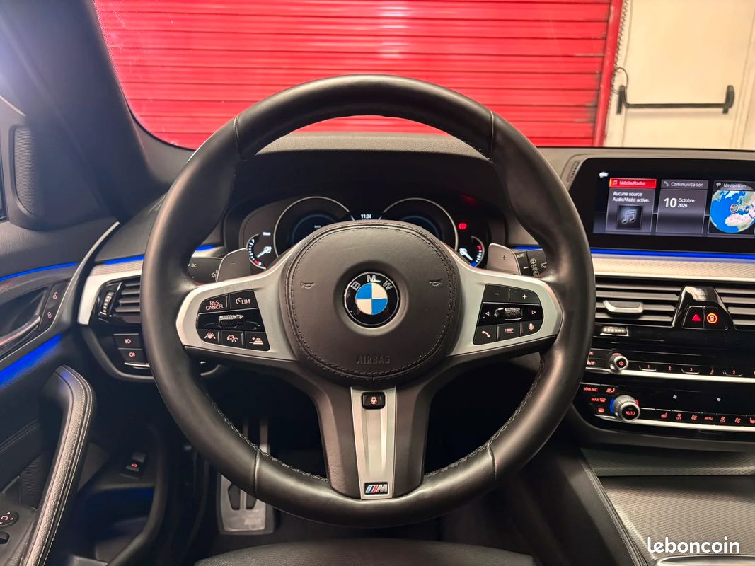 BMW 530d TOURING M SPORT XDRIVE 265 CH BVA8 – TOIT PANORAMIQUE - CAMÉRA 360° - GARANTIE (image 27)