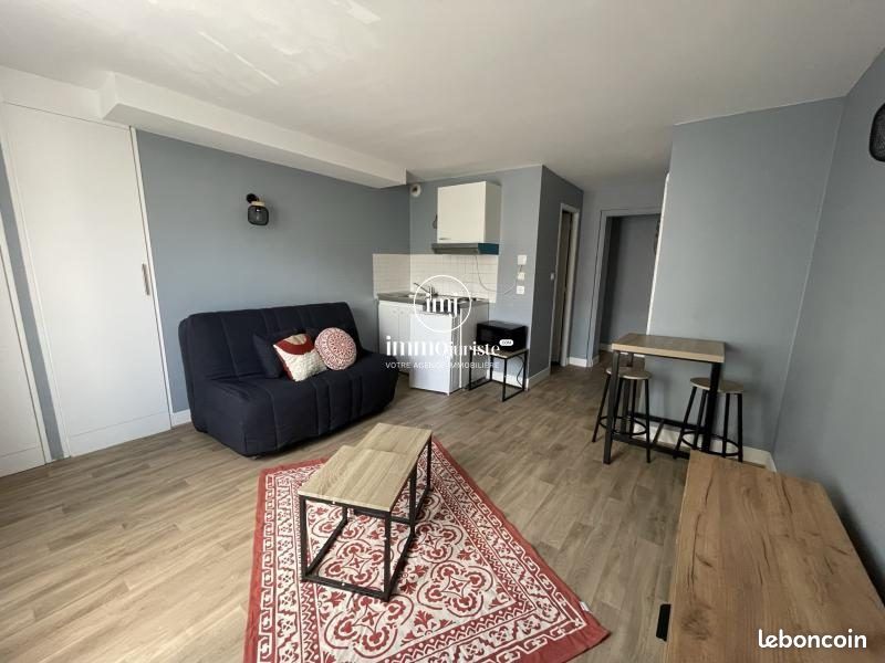 Appartement 1 pièce 21 m² · à Limoges · 21 m² · 385 €