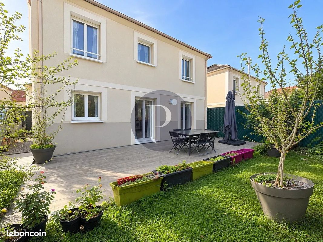 Maison 5 pièces 93 m² · à L'Haÿ-les-Roses · 93 m² · 549 000 €