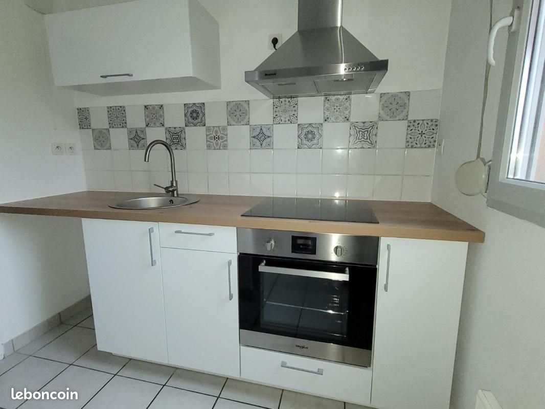 Appartement 2 pièces 47 m² · à Valenciennes · 47 m² · 528 €
