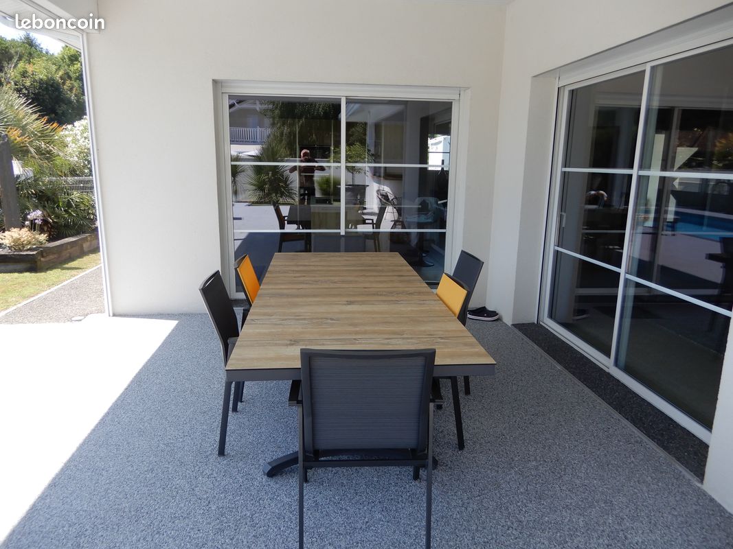 Maison 5 pièces 182 m² · à Biganos · 182 m² · 680 000 €