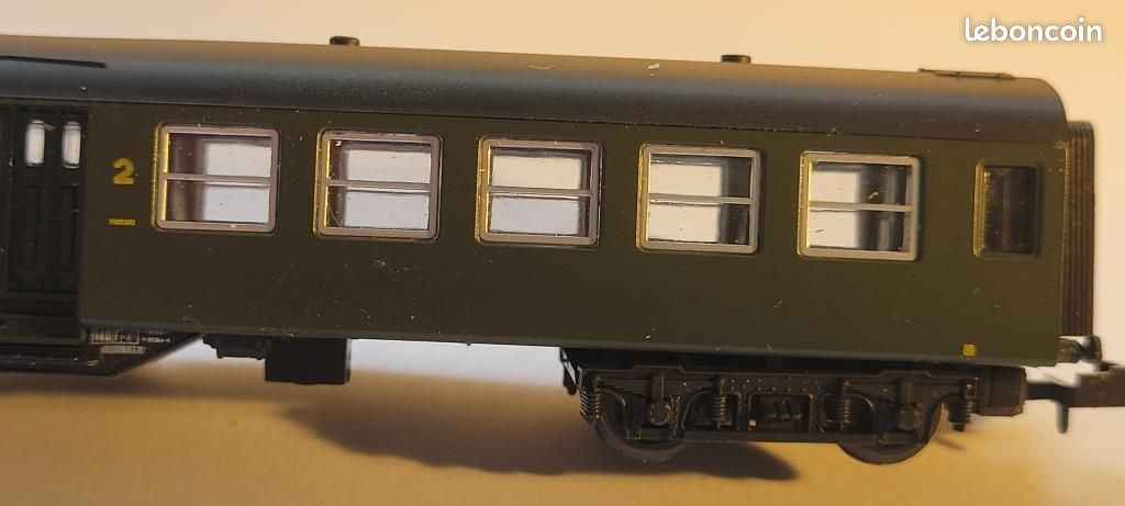 Wagons PLM couvert époque 2, REE, Ref WB-299 - La patine des trains
