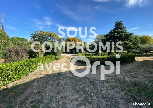 Terrain 1 100 m² Meynes