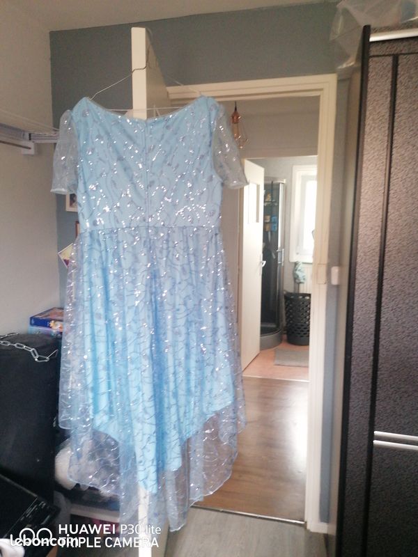 Robe cérémonie (image 2)