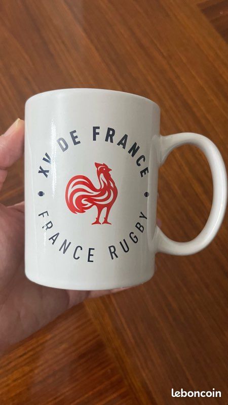 Mug Tasse à Café Rugby Club De Vannes 3048 - Céramique Blanche, 325 Ml, Neuf Personnalisé