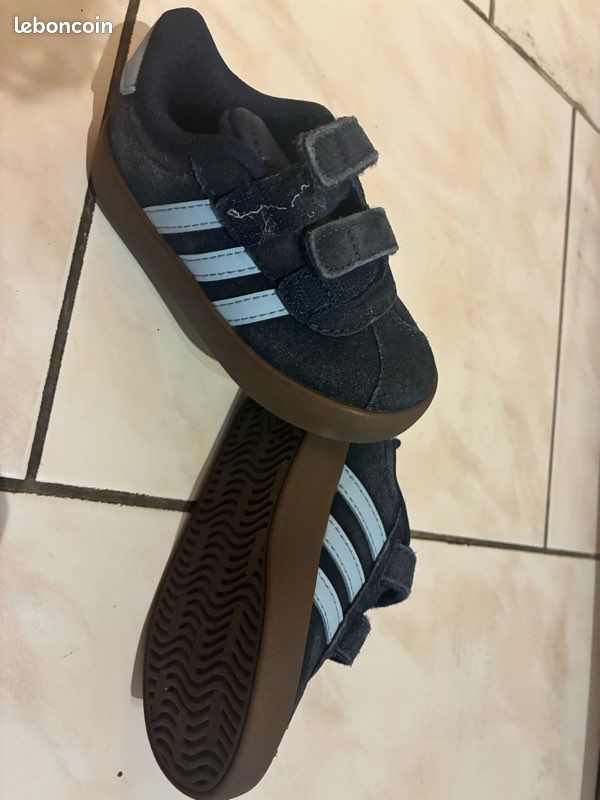 Chaussure garçon T22 adidas (image 3)