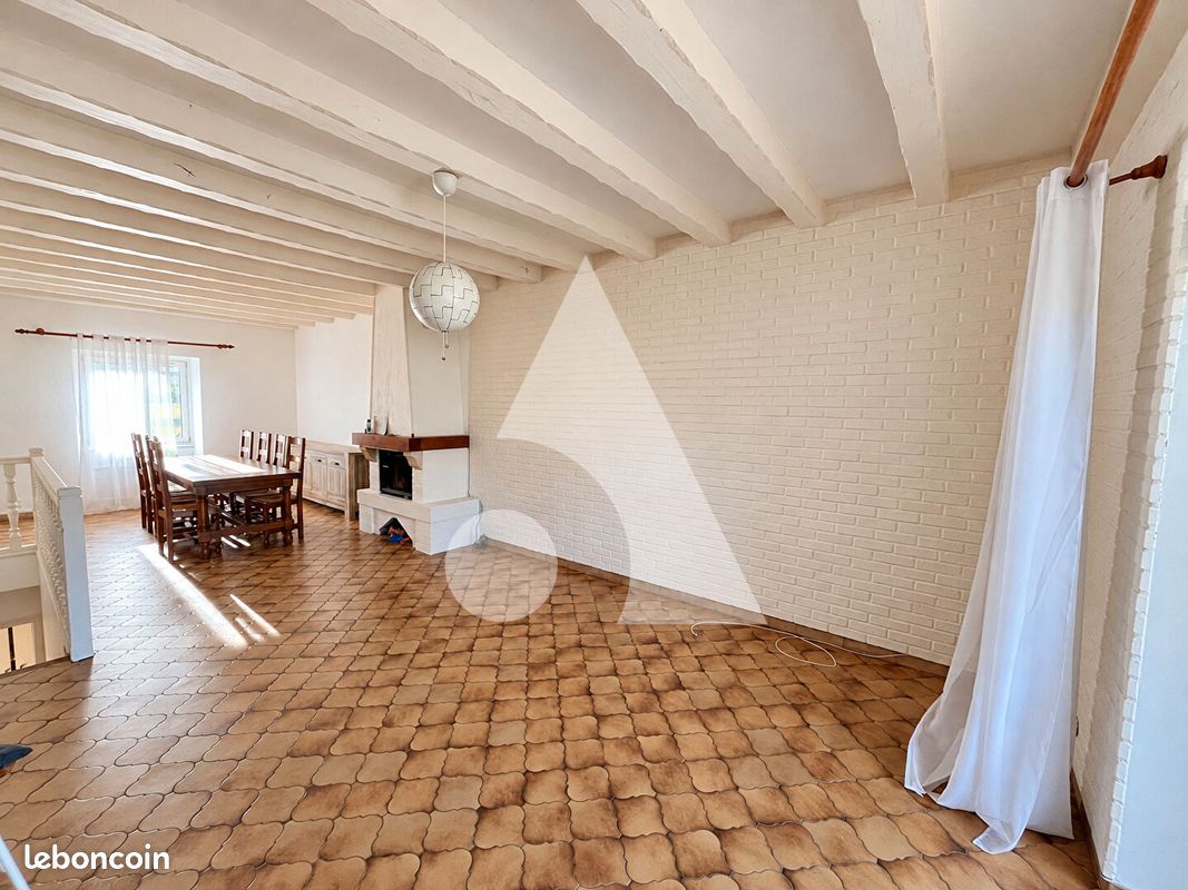 Maison 6 pièces 181 m² · à La Norville · 181 m² · 339 000 €