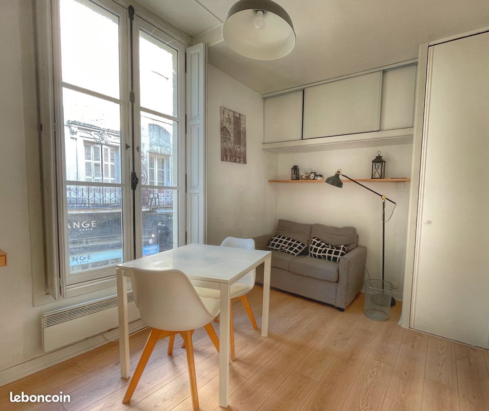 Appartement 1 pièce 15 m² · à Poitiers · 15 m² · 395 €