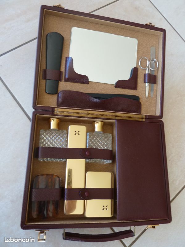 Mallette trousse de voyage (image 3)