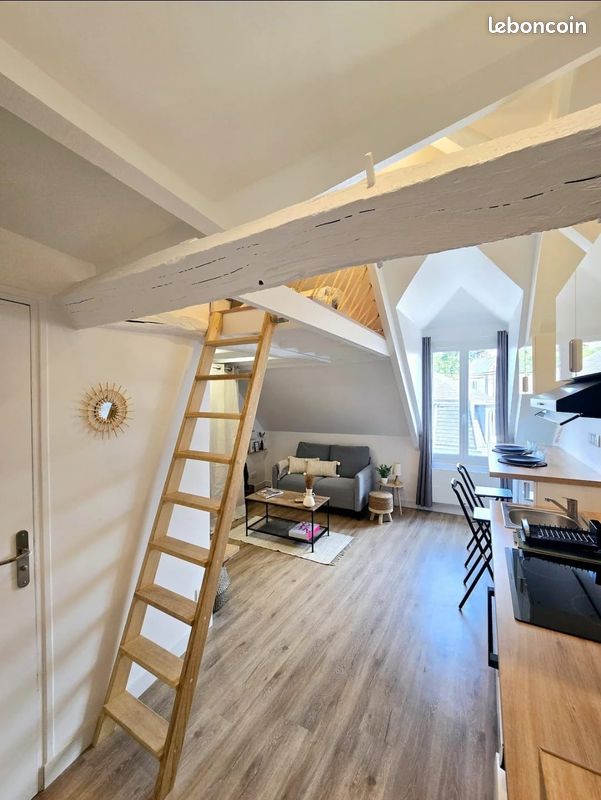 Appartement 1 pièce 25 m² · à Pontoise · 25 m² · 770 €