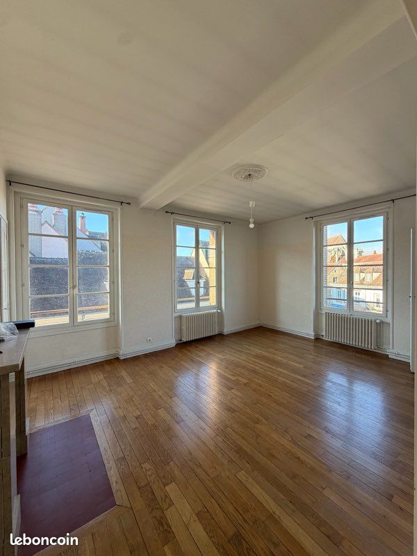 Appartement 3 pièces 73 m² · à Auxerre · 73 m² · 750 €/mois