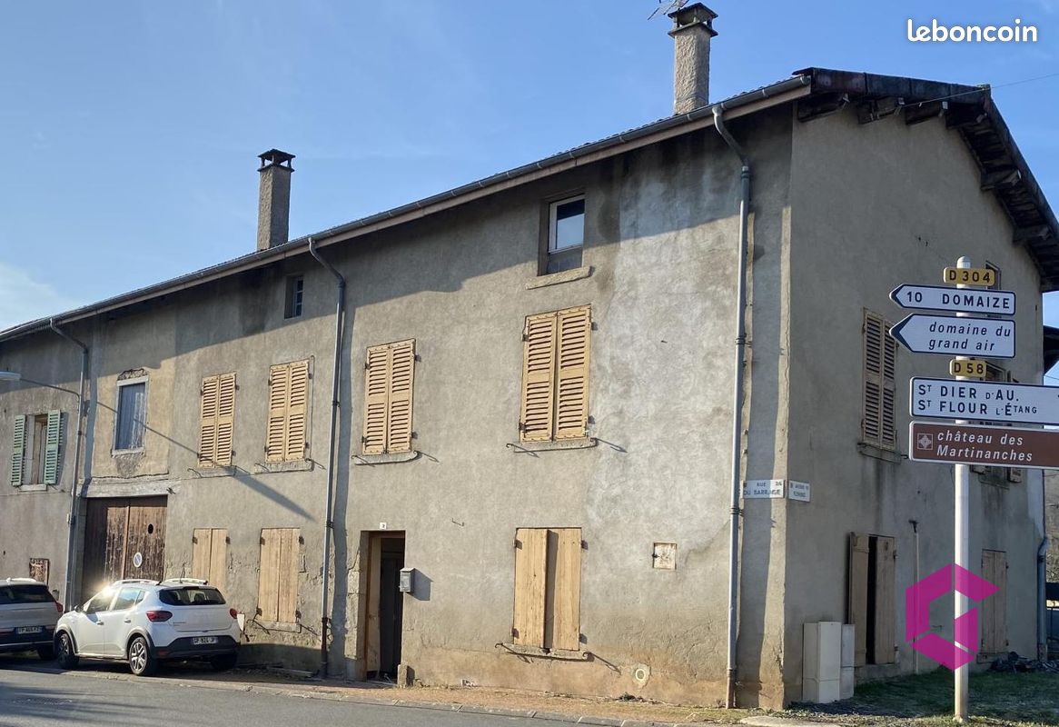 Maison 5 pièces 140 m² · à Courpière · 140 m² · 39 000 €