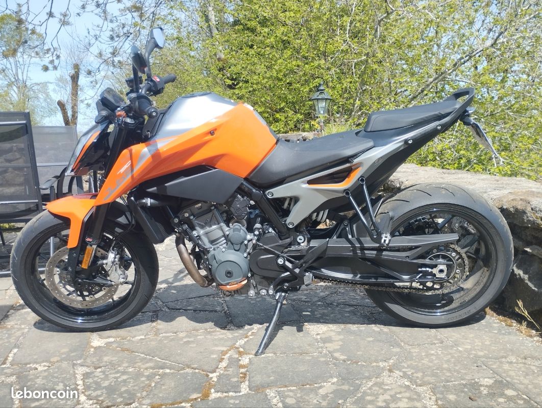 Ktm Duke 790 (image 1)