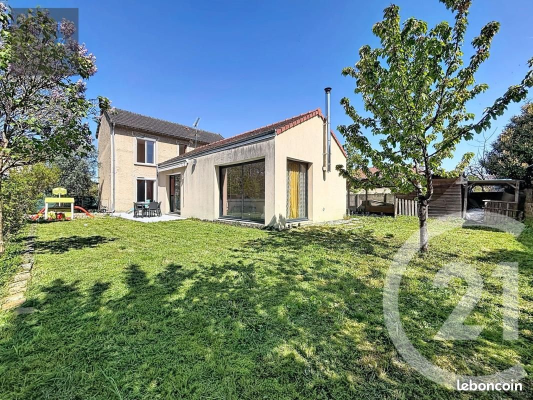 Maison 5 pièces 117 m² · à Troyes · 117 m² · 240 000 €