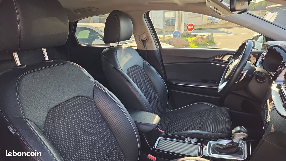 Kia Xceed 1.6 T-GDi 204 DCT7 Launch Edition (image 27)