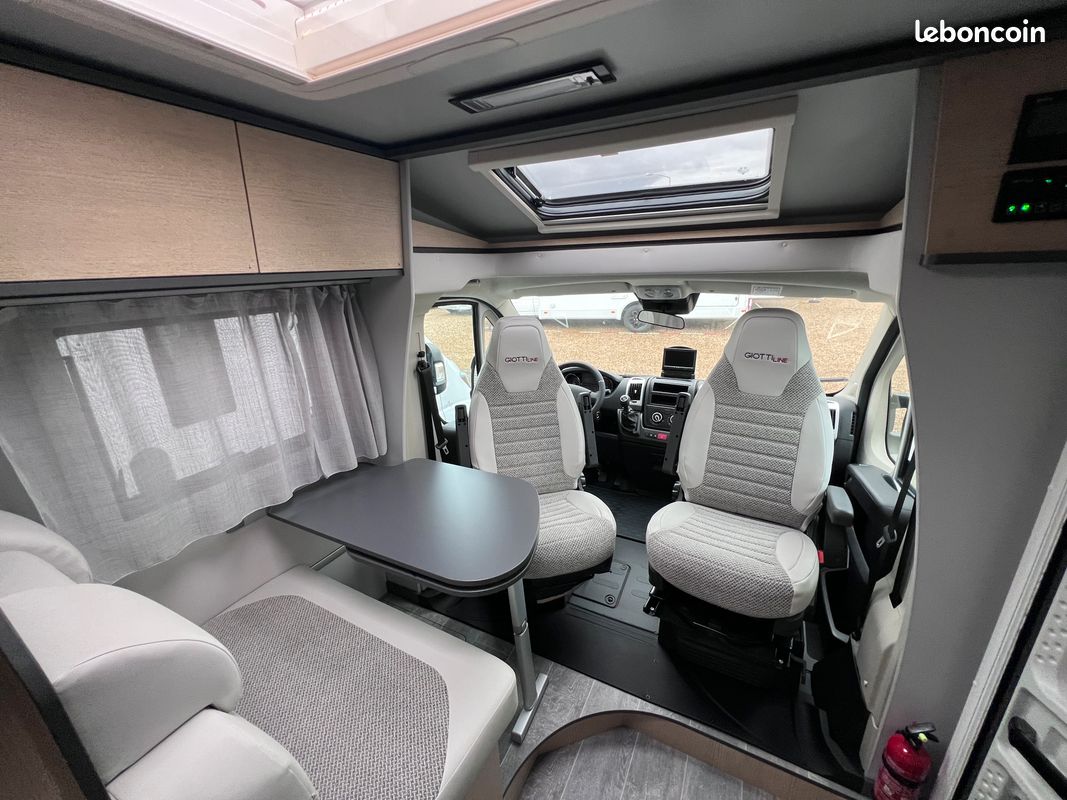 Camping-car / giottiline compact C60 / 2024 (image 2)