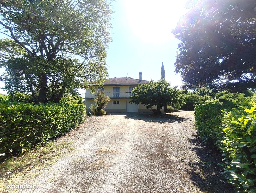 Maison 7 pièces 192 m² · à Chatuzange-le-Goubet · 192 m² · 430 000 €