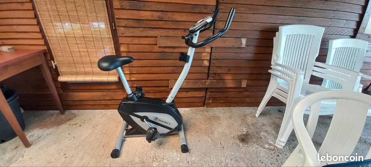 Fitness Marcy Velo Appartement Vélo Semi-Allongé Marcy Azure