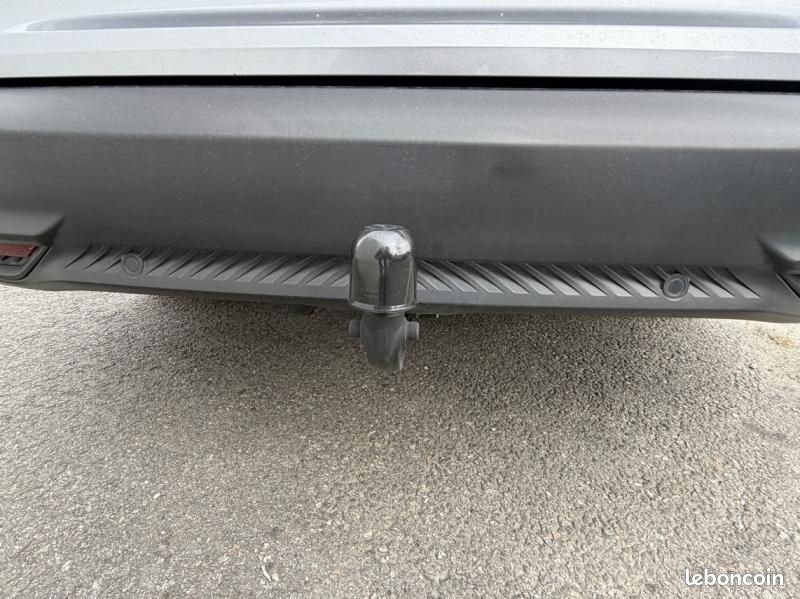 Citroen C5 X Hybride rechargeable 180ch Feel Pack ëEAT8 + Attelage (image 10)