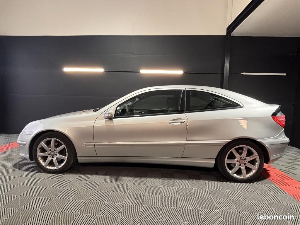 MERCEDES CLASSE C Coupé Sport C 200 CDI Sport Edition (image 8)