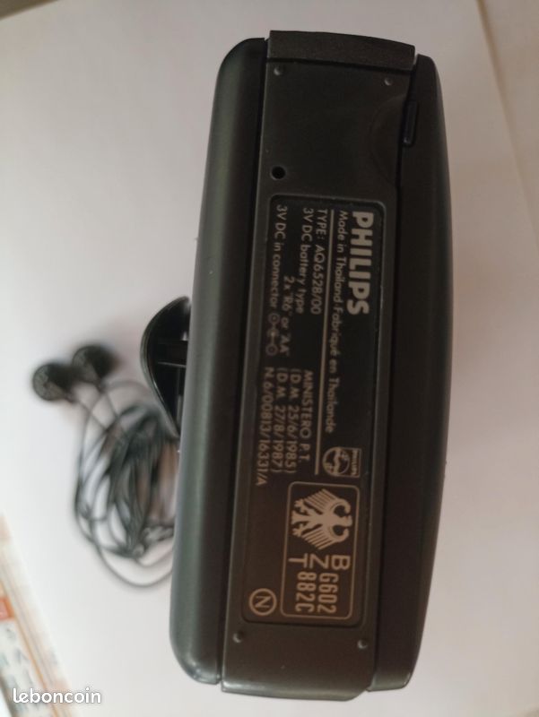 Walkman Philips AQ 6508 lecteur K7 radio AM/FM stéréo