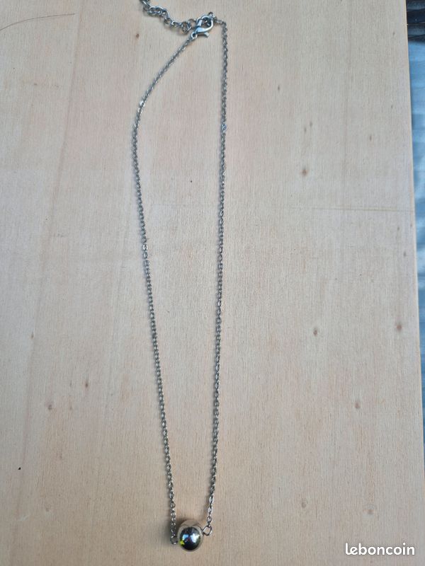 Collier boule fantaisie (image 3)