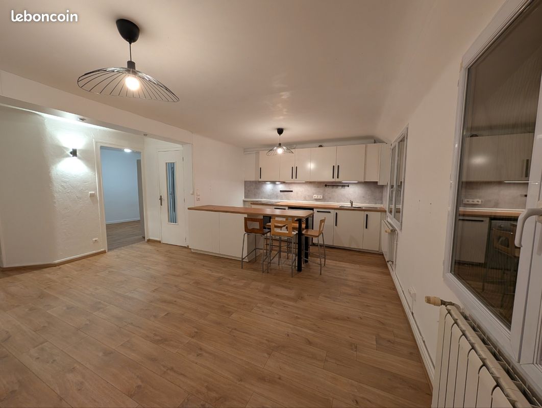 Appartement 2 pièces 47 m² · à Domène · 47 m² · 660 €/mois