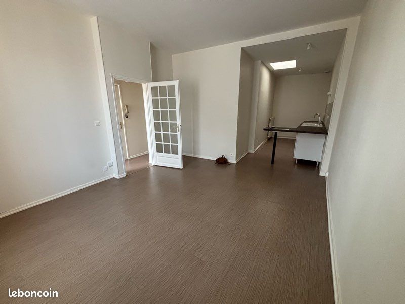 Appartement 3 pièces 55 m² · à Bourges · 55 m² · 660 €/mois