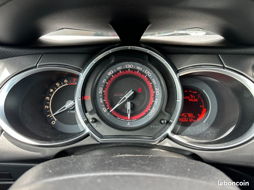 CITROEN DS3 Racing 1.6 THP 202 Ch Echapp sport + Radar de recul (image 7)