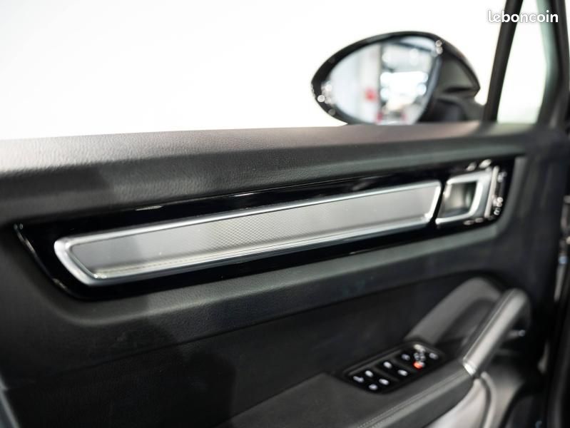Porsche Cayenne 3.0 V6 462ch E-Hybrid (image 30)