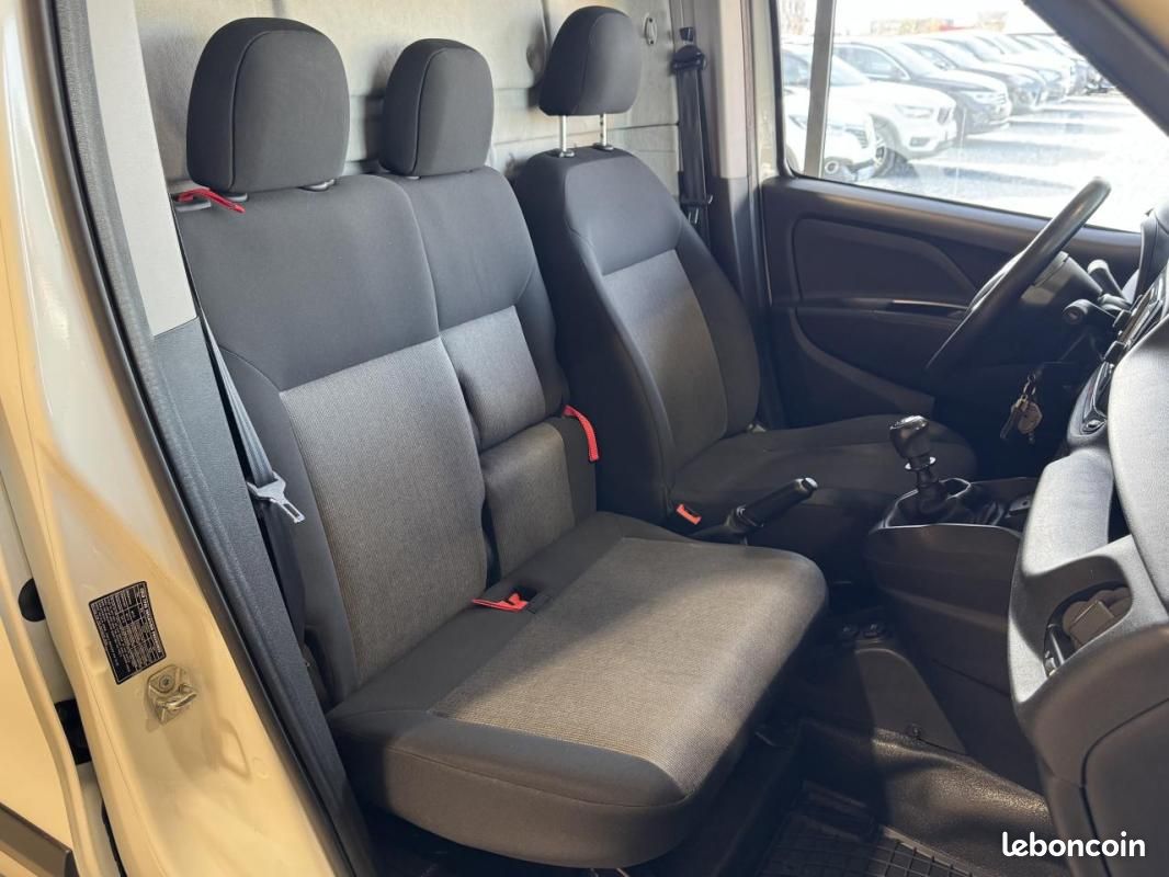 Fiat Doblo 1.6L Multijet 105 ch EcoJet Euro6d-t Business (image 11)
