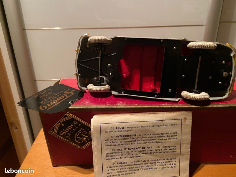 Voiture Ancienne Gégé 18cm - Américaine En Celluloïd Et Tôle - Échelle 1/40