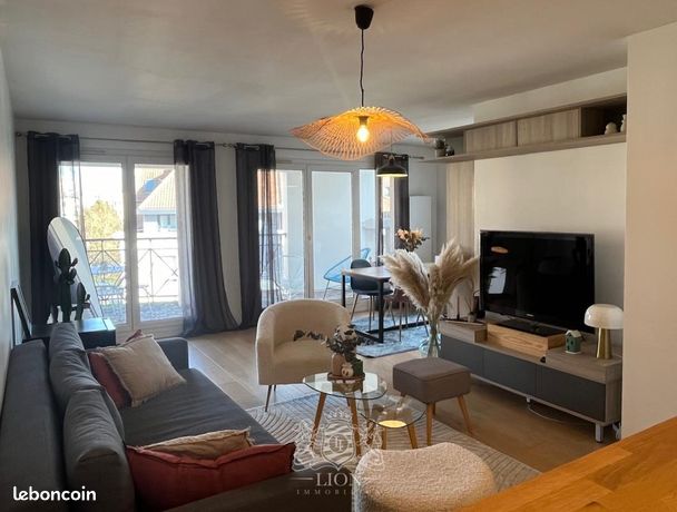 Appartement 2 pièces 64 m²