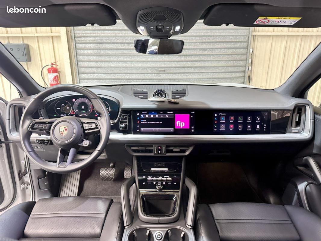 Porsche Cayenne E-Hybrid V6 3.0 470ch Tiptronic 8 (image 12)