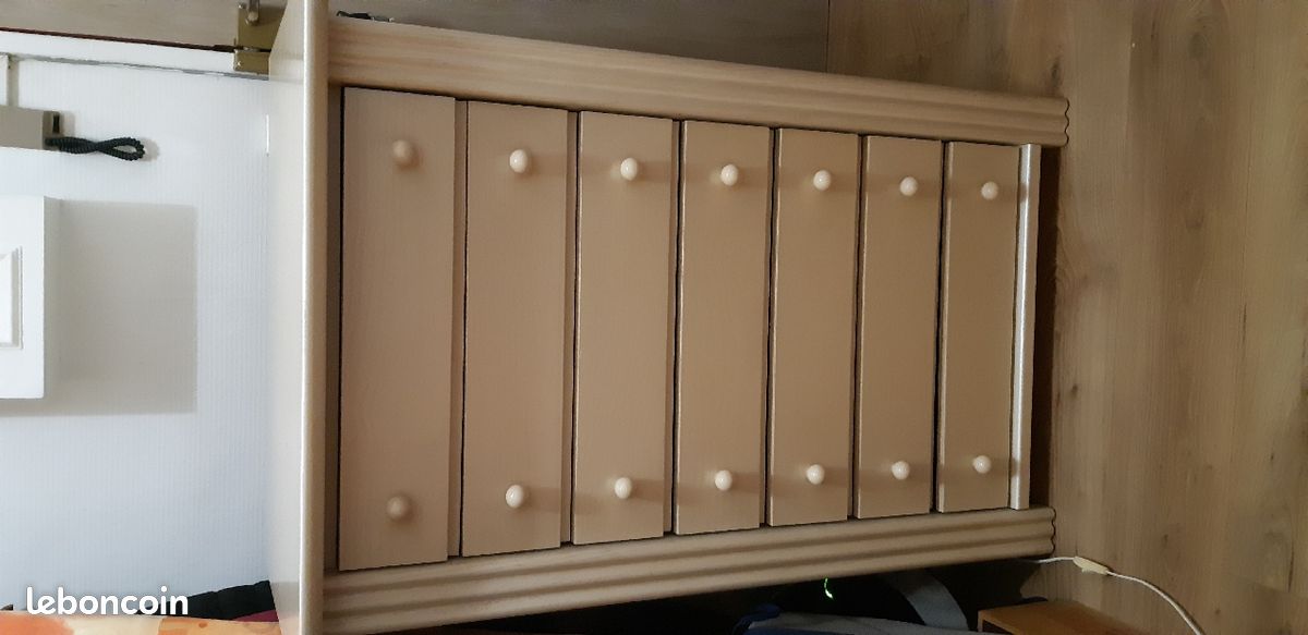 Commode 7 tiroirs (image 1)